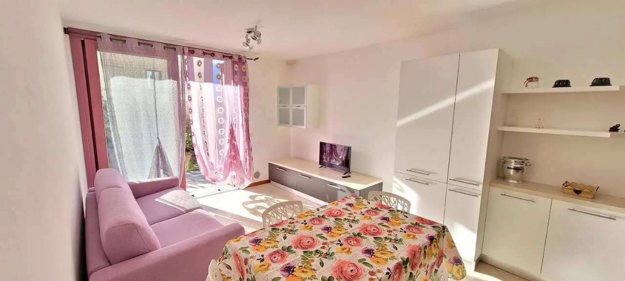 Appartamento Bilocale Con Giardino Piano Terra Centro Paese Ideale Per Passeggiate Cremeno